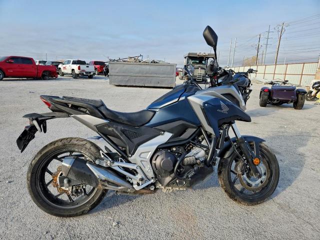  Salvage Honda Nc Cycle