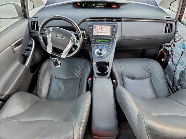 Toyota Prius Image 6