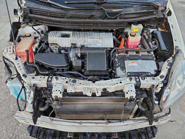 Toyota Prius Image 10