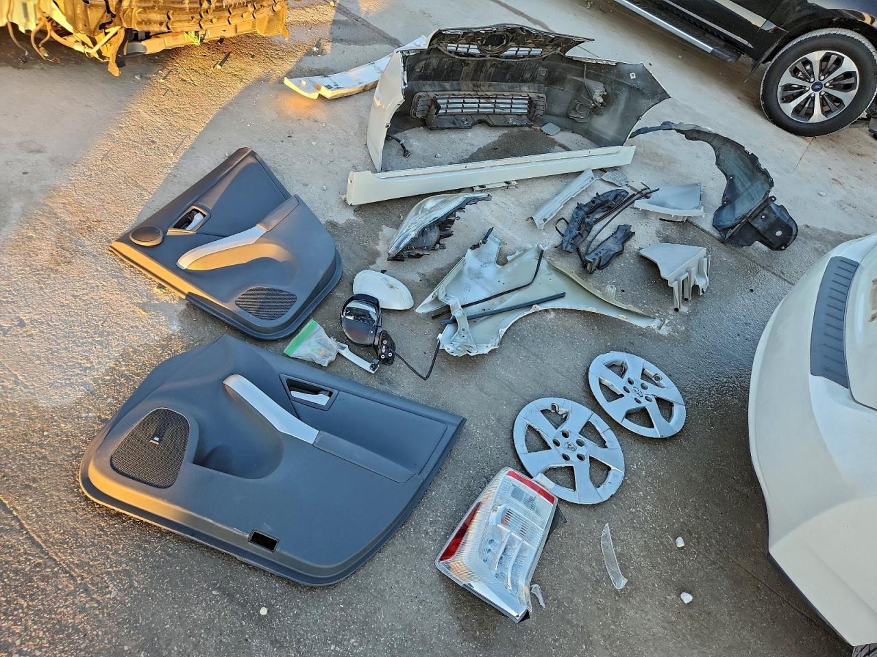 Toyota Prius Image 9