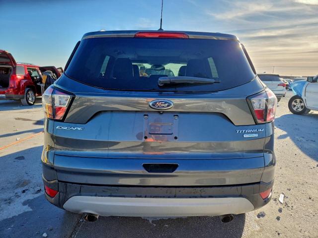 Ford Escape Titanium Image 12