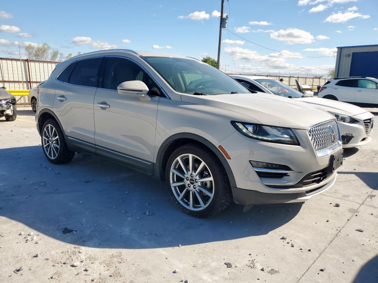Lincoln MKC Reserve Image 9