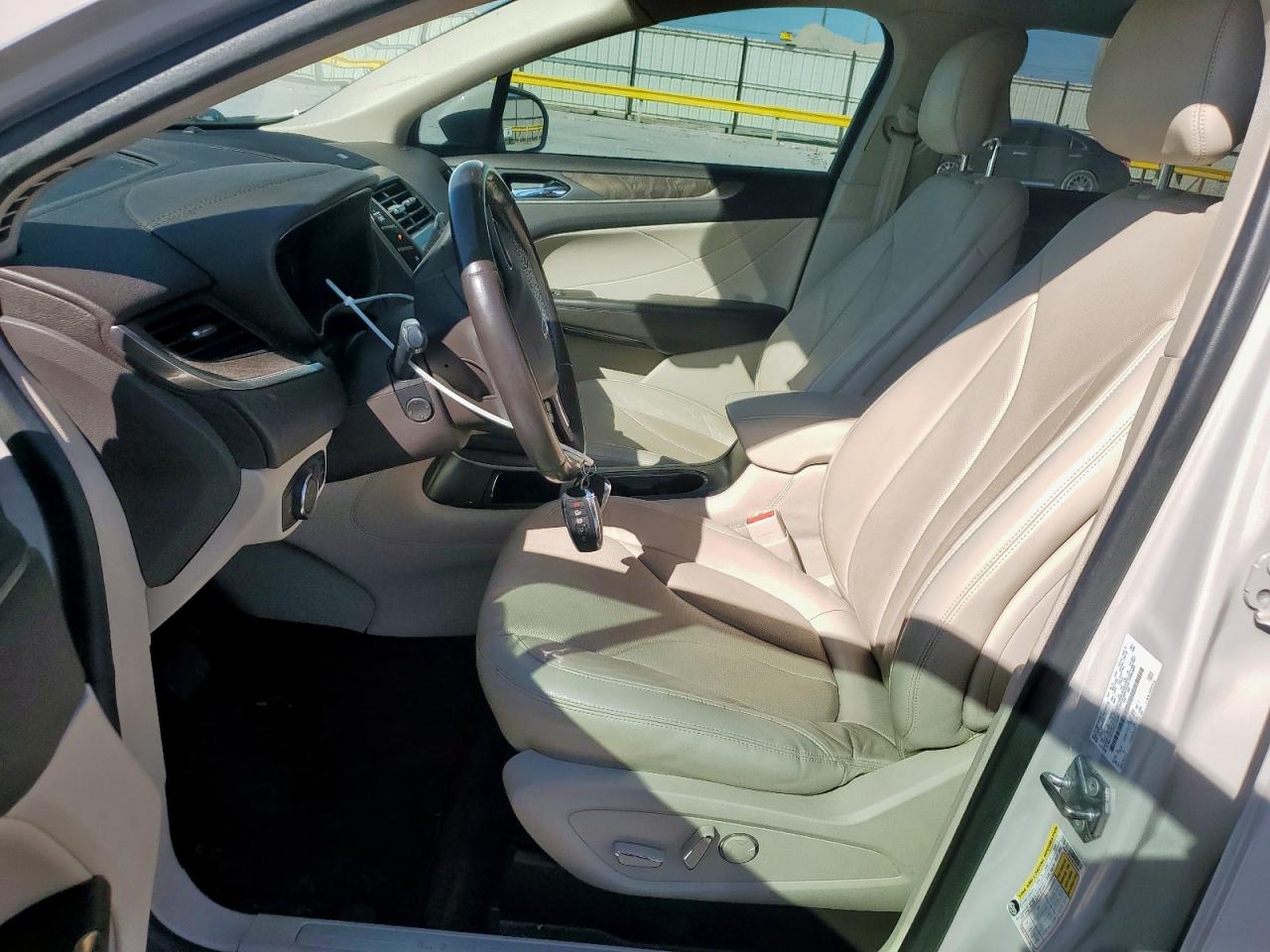 Lincoln MKC Reserve Image 12