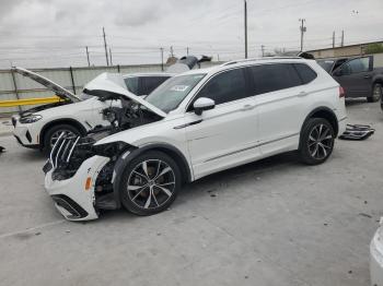  Salvage Volkswagen Tiguan