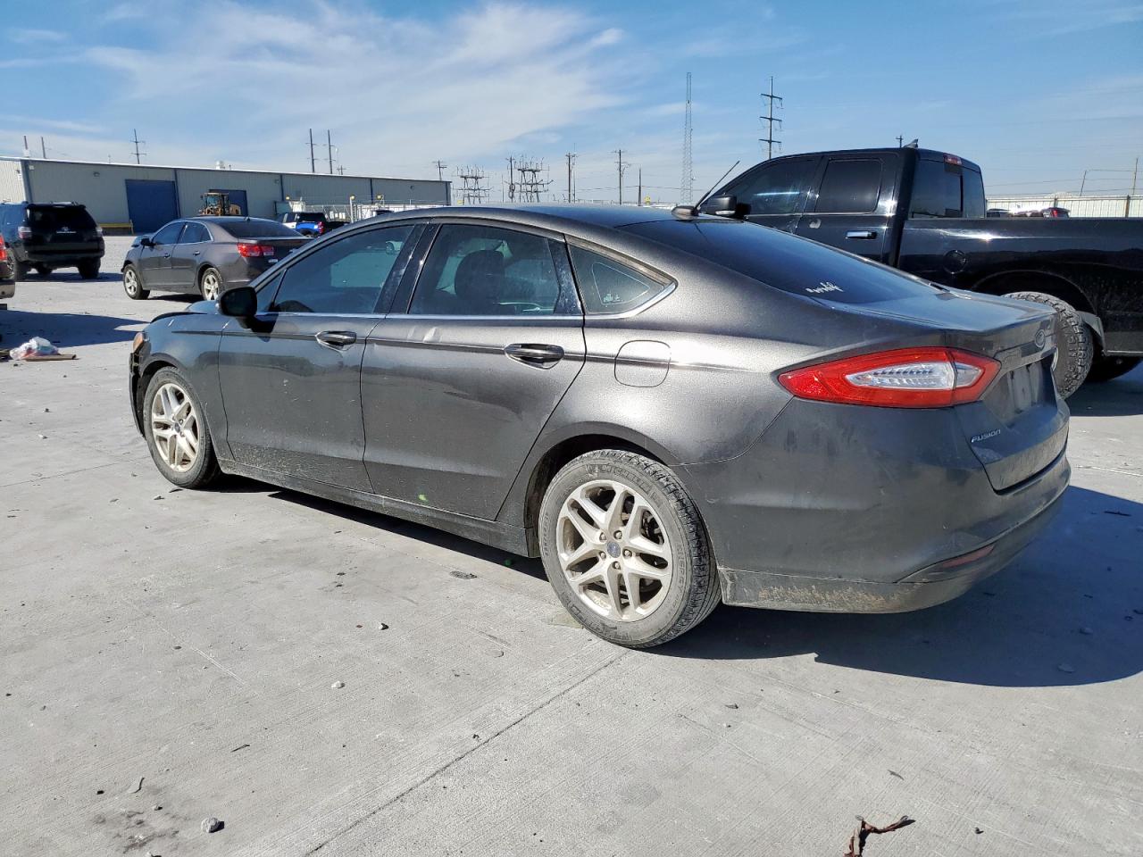 Ford Fusion Se Image 2
