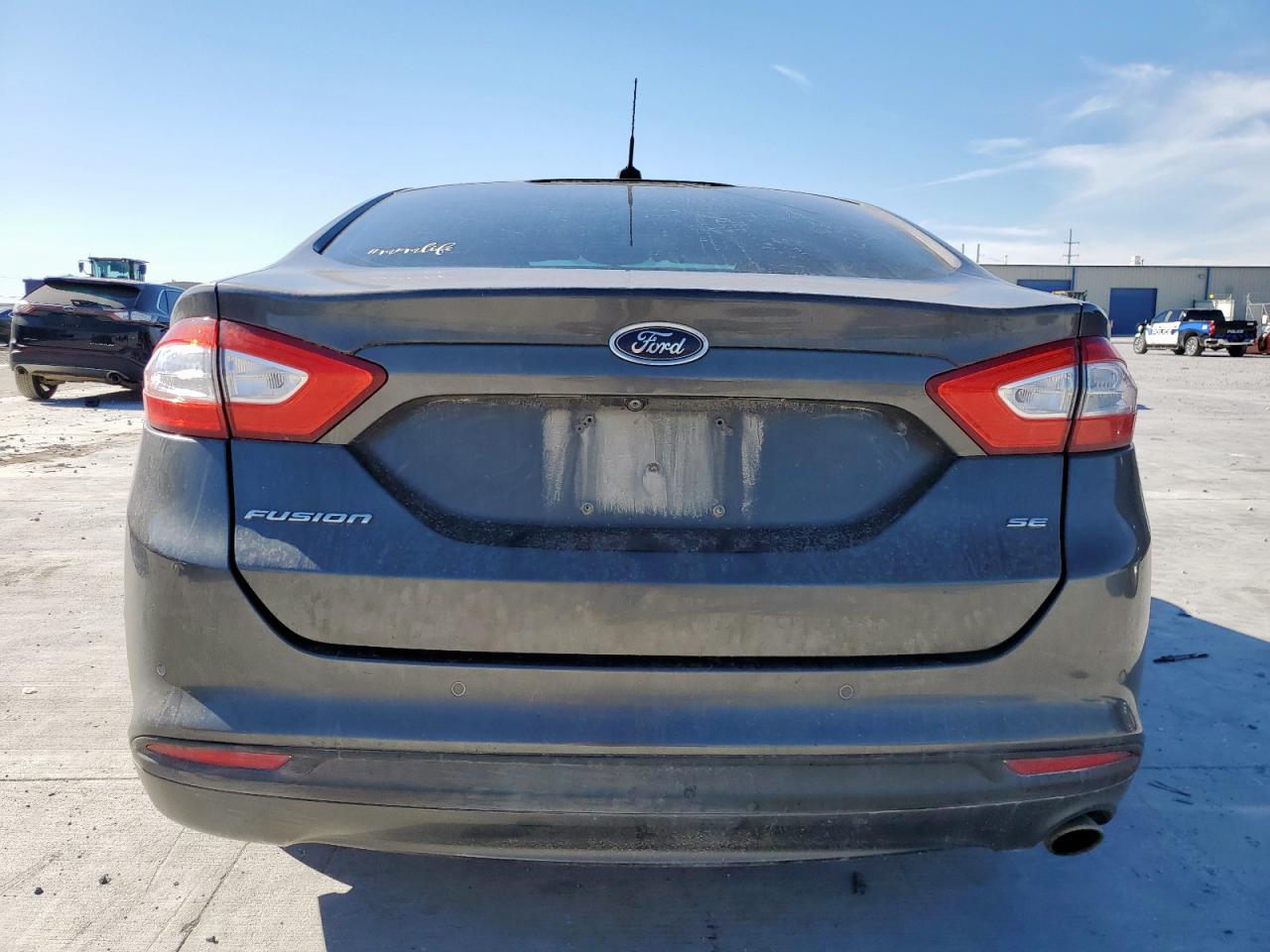 Ford Fusion Se Image 13