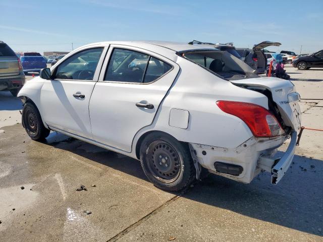 Nissan Versa S Image 3