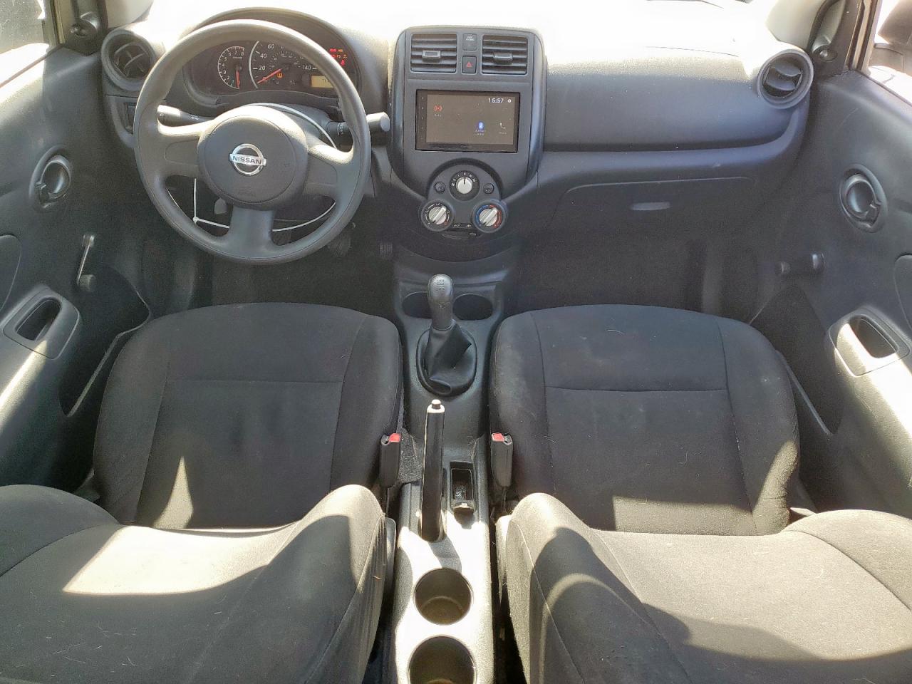 Nissan Versa S Image 12