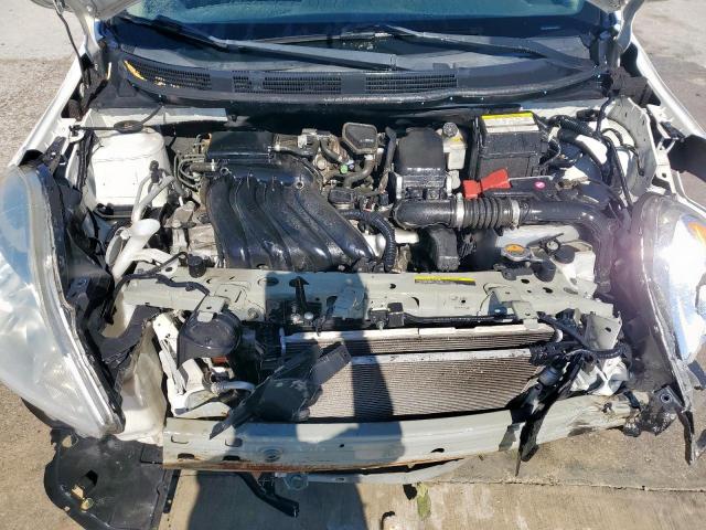 Nissan Versa S Image 13