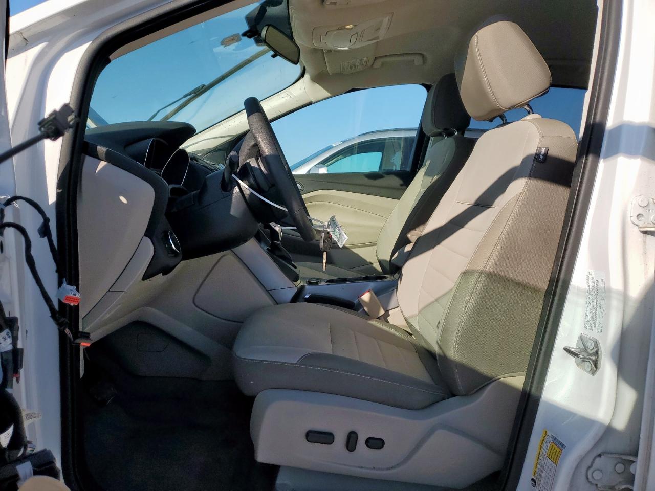 Ford Escape Se Image 4