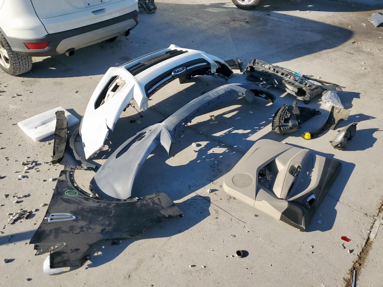 Ford Escape Se Image 11