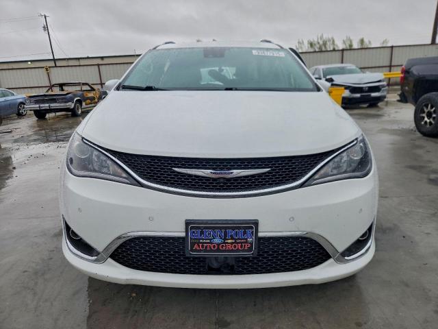 Chrysler Pacifica Touring L Plus Image 10