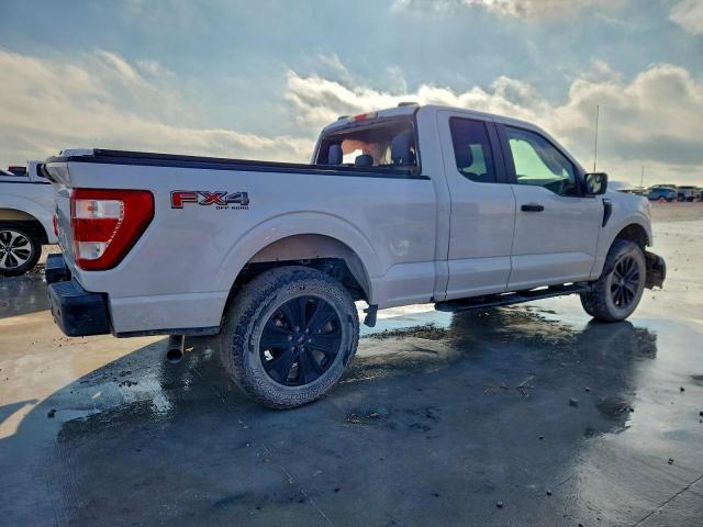 Ford F-150 Super Cab Image 3