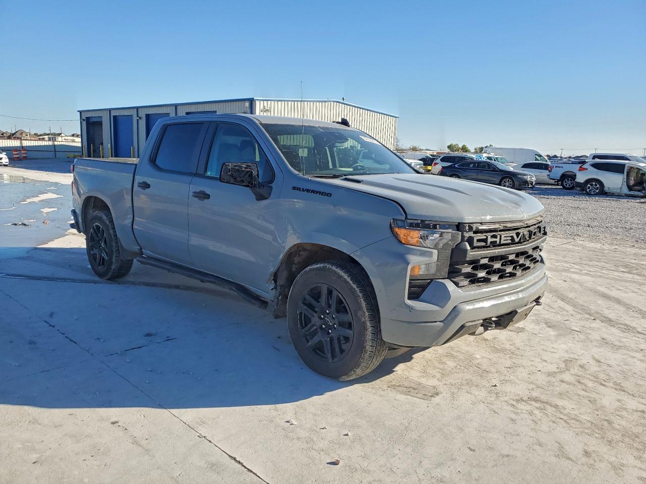 Chevrolet Silverado K1500 Custom Image 4