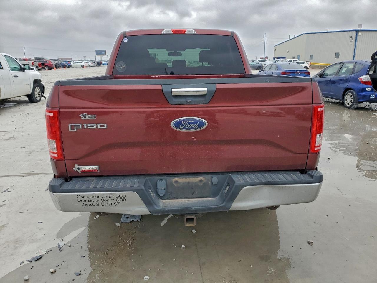 Ford F-150 Supercrew Image 4