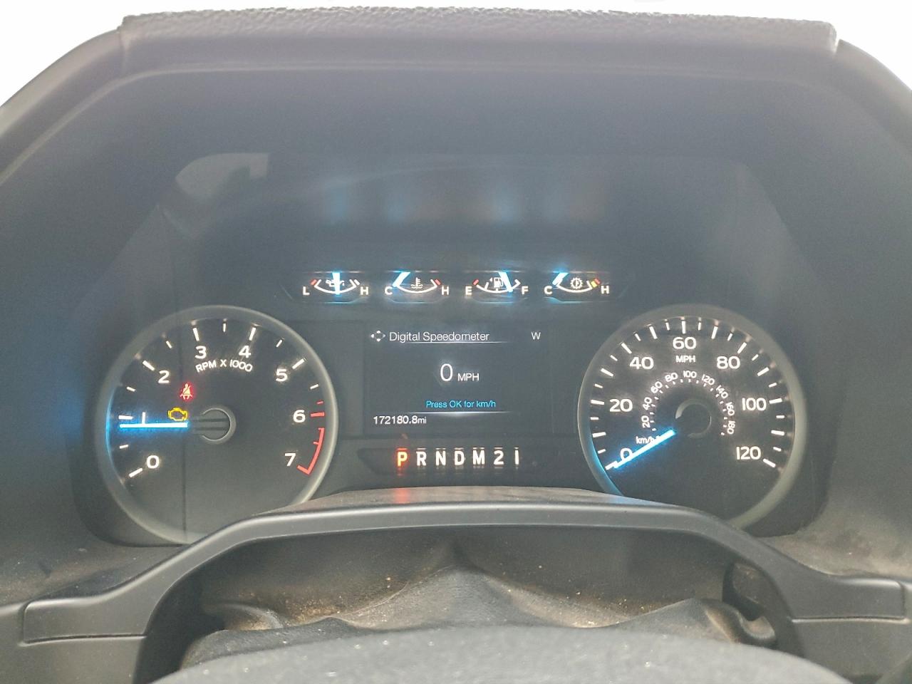 Ford F-150 Supercrew Image 6