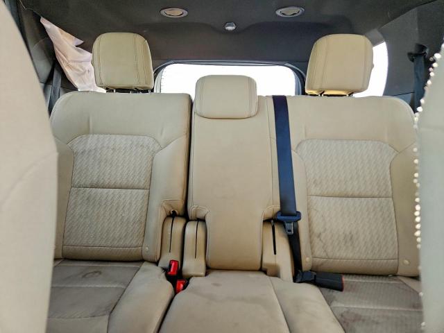 Ford Explorer Image 8