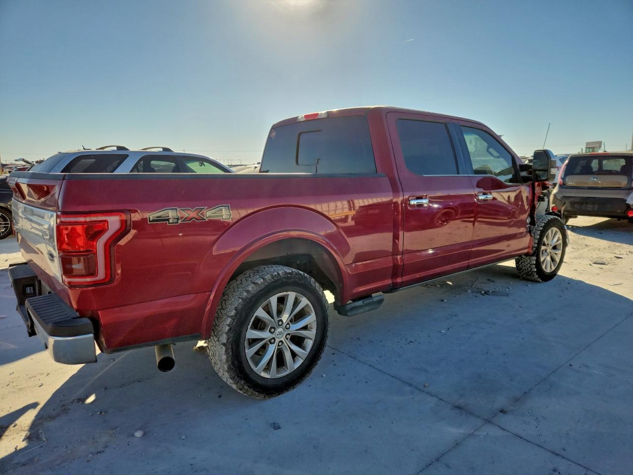 Ford F-150 Supercrew Image 2