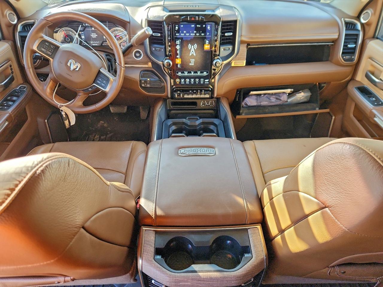 Ram 2500 Longhorn Image 5