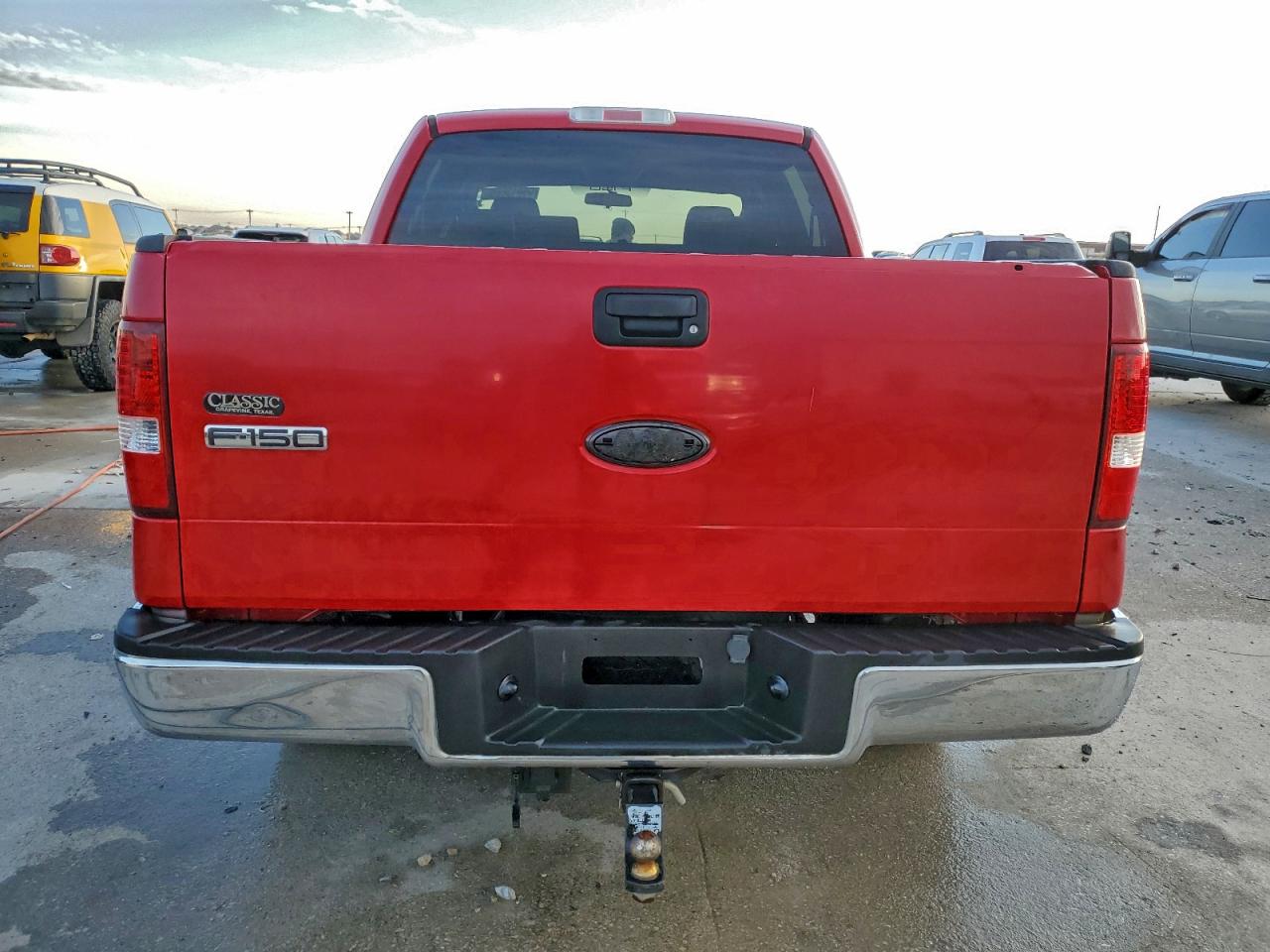 Ford F-150 Supercrew Image 3