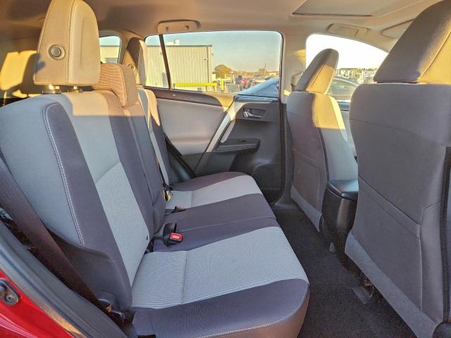 Toyota RAV4 Xle Image 4