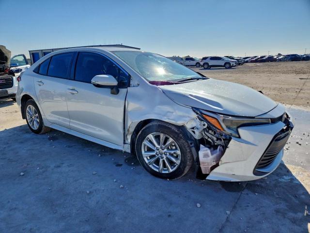 Toyota Corolla Le Image 2