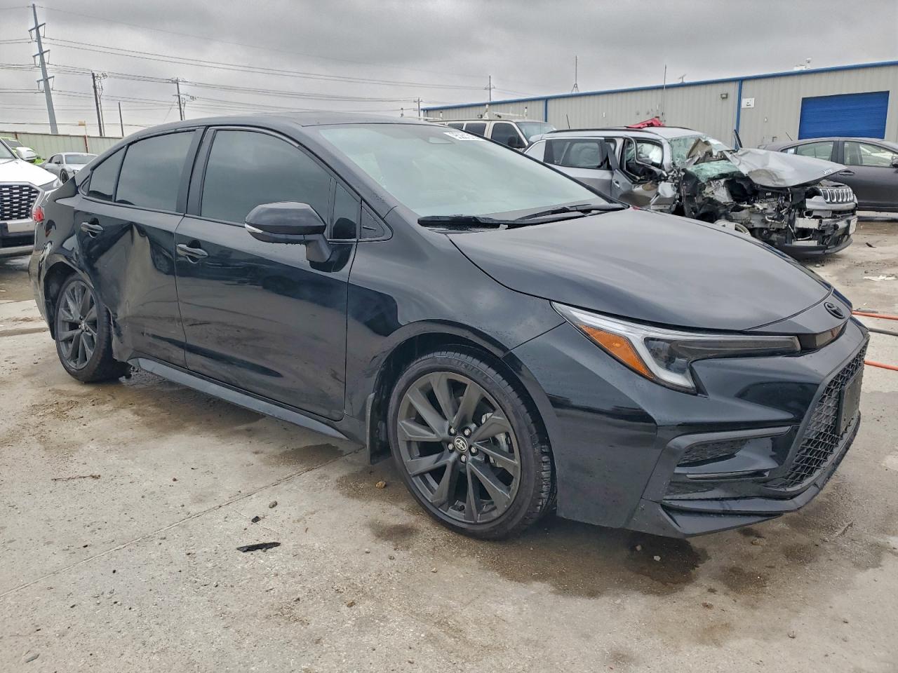 Toyota Corolla Se Image 8