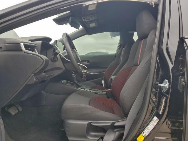 Toyota Corolla Se Image 10