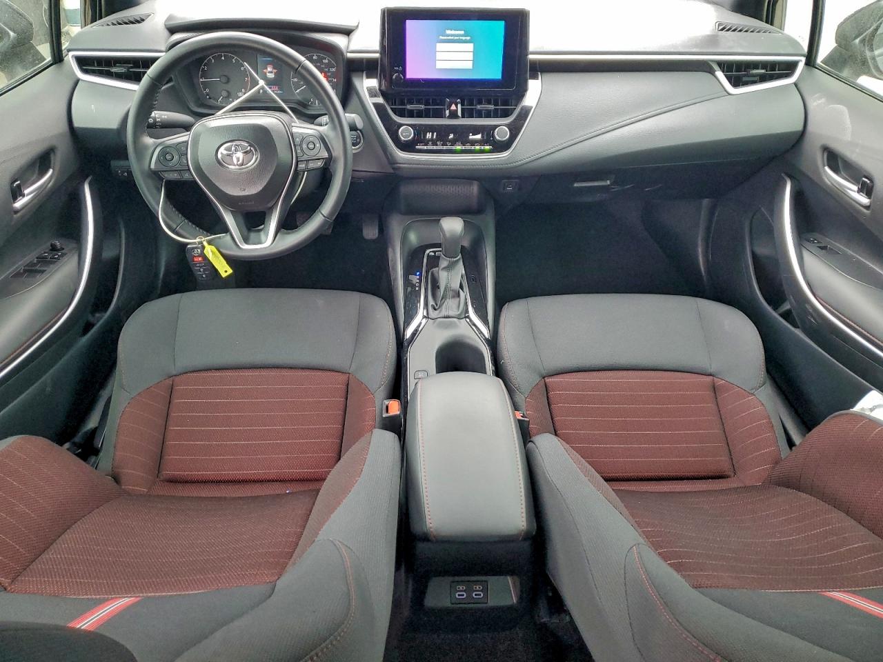 Toyota Corolla Se Image 11