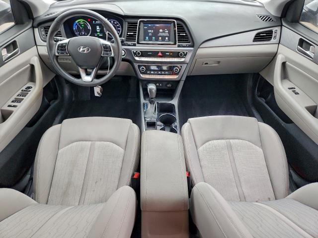Hyundai SONATA Hybrid Image 10