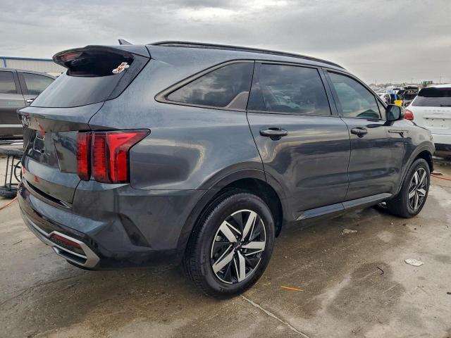 Kia Sorento S Image 11