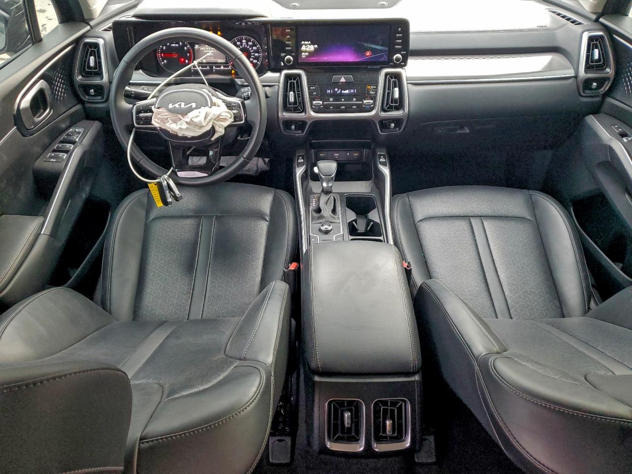 Kia Sorento S Image 2