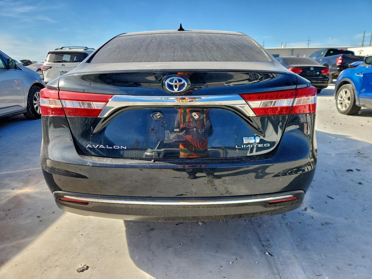 Toyota Avalon Hybrid Image 10