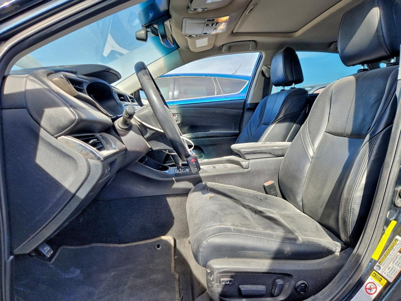 Toyota Avalon Hybrid Image 7