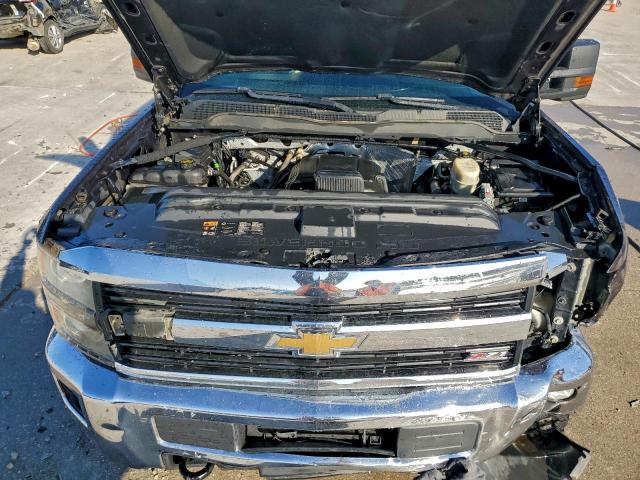 Chevrolet Silverado K2500 Heavy Duty Lt Image 13