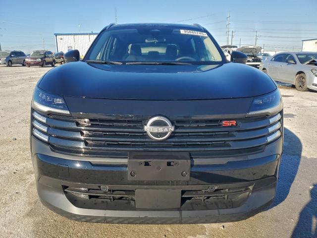 Nissan Kicks Sr Image 2