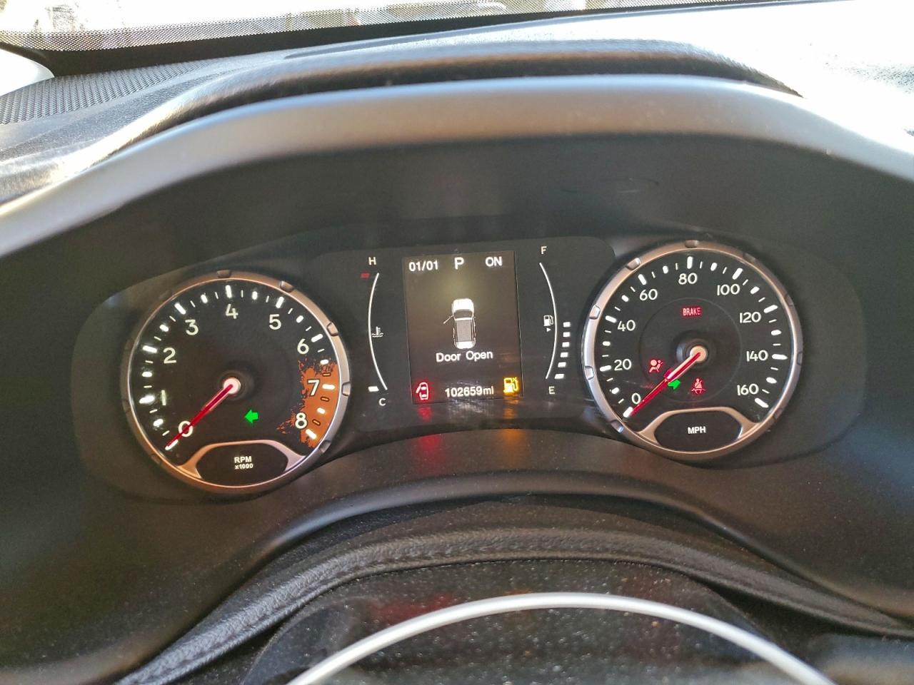 Jeep Renegade Latitude Image 12