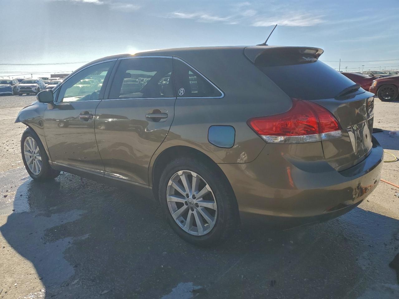 Toyota Venza Image 3