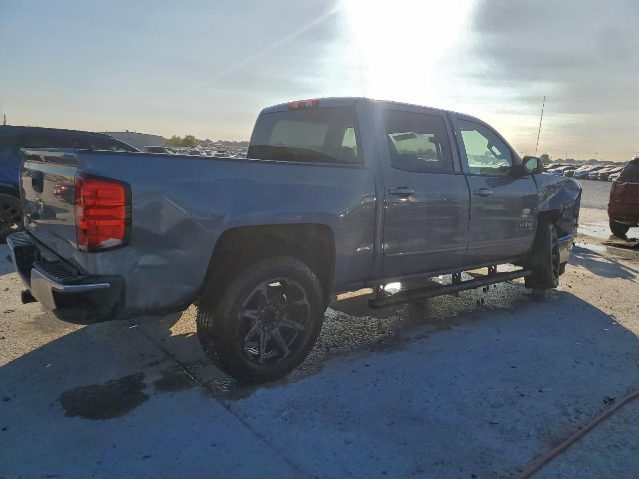 Chevrolet Silverado C1500 Lt Image 7