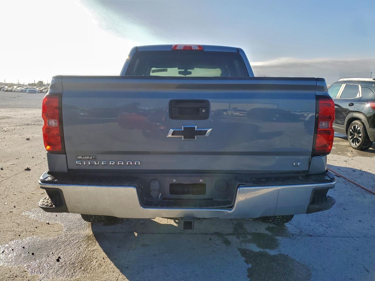 Chevrolet Silverado C1500 Lt Image 9