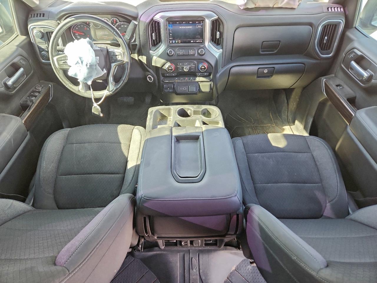 Chevrolet Silverado C1500 Lt Image 9