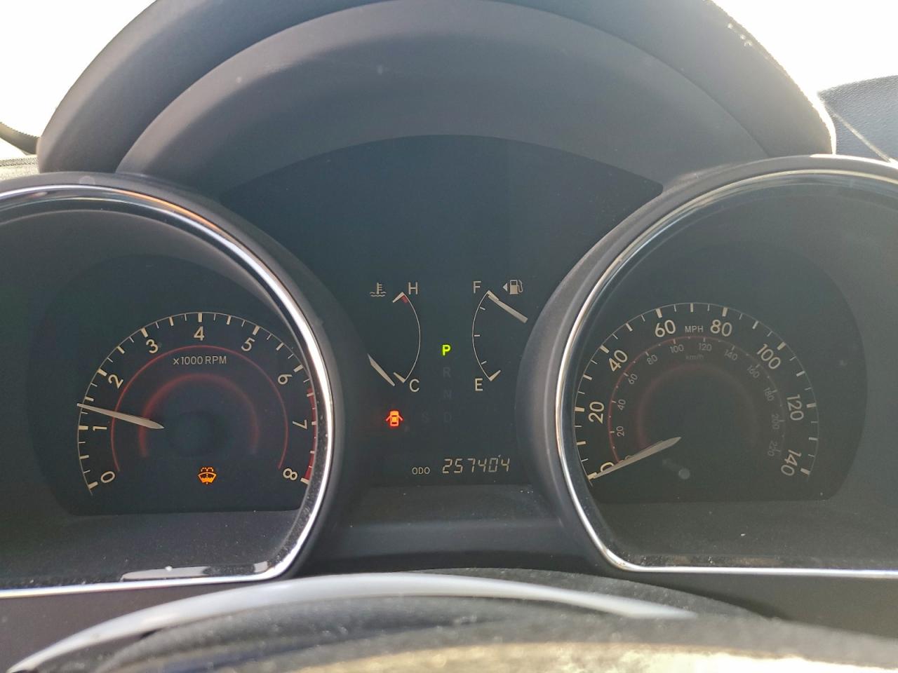 Toyota Highlander Base Image 5