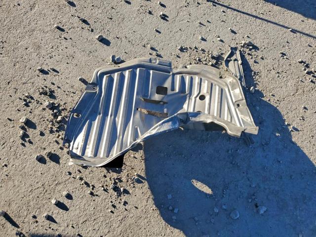 Toyota Highlander Base Image 14