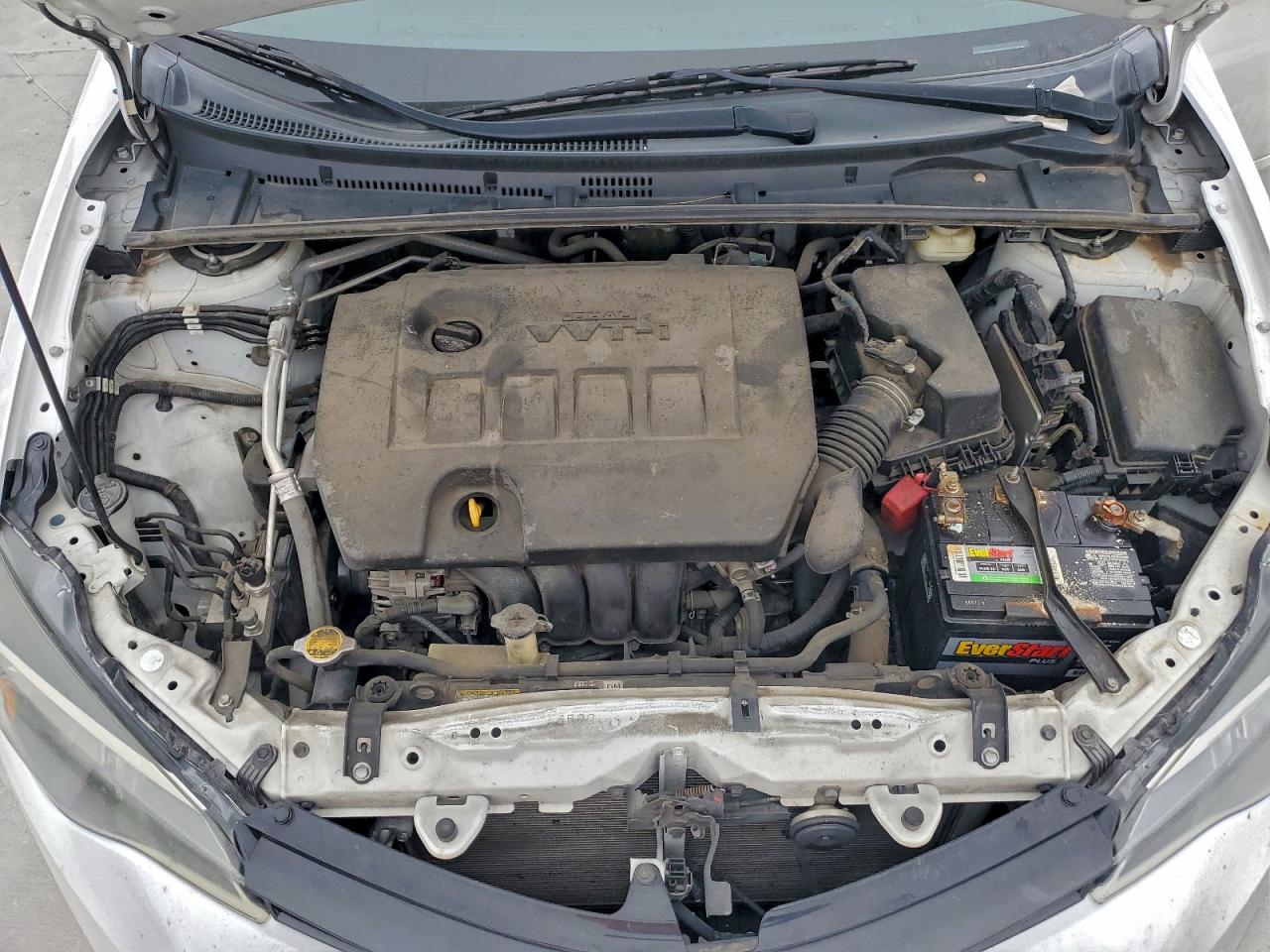 Toyota Corolla L Image 11