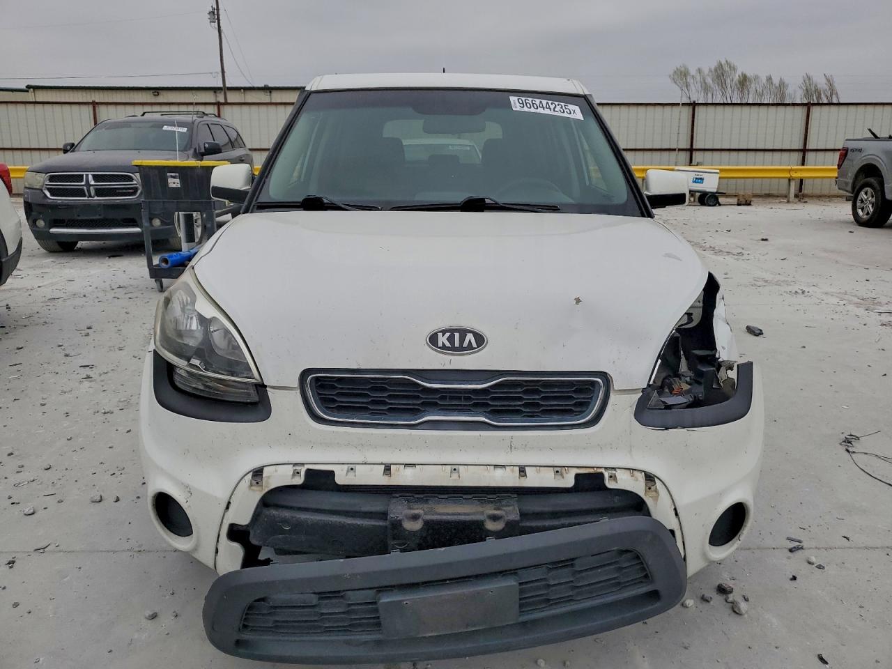 Kia Soul Image 2