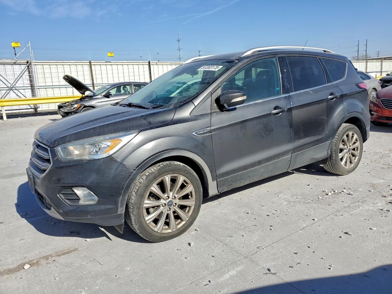 Ford Escape Titanium Image 1