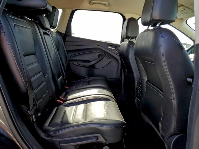 Ford Escape Titanium Image 11