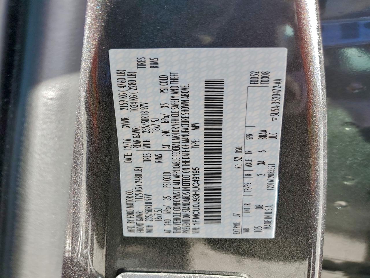 Ford Escape Titanium Image 10