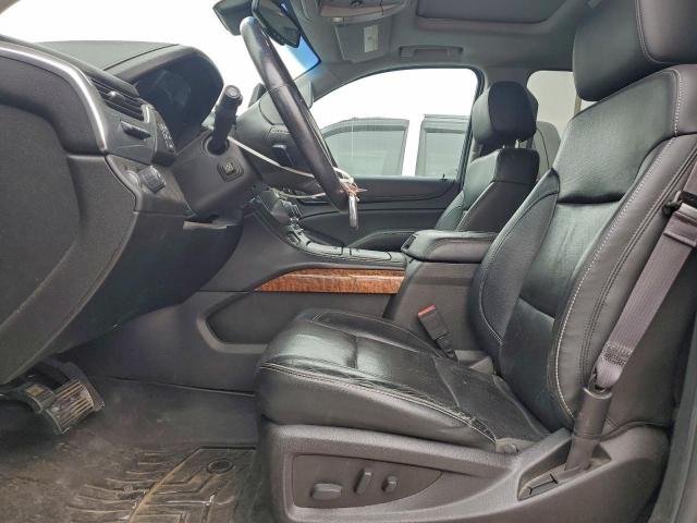 Chevrolet Suburban C1500 Ltz Image 3