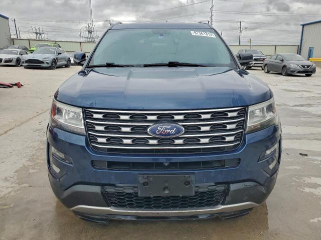 Ford Explorer Limited Image 4